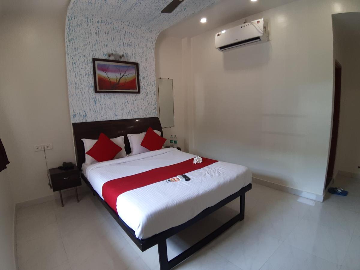 Hotel Great Annapurna Khuldabad Buitenkant foto